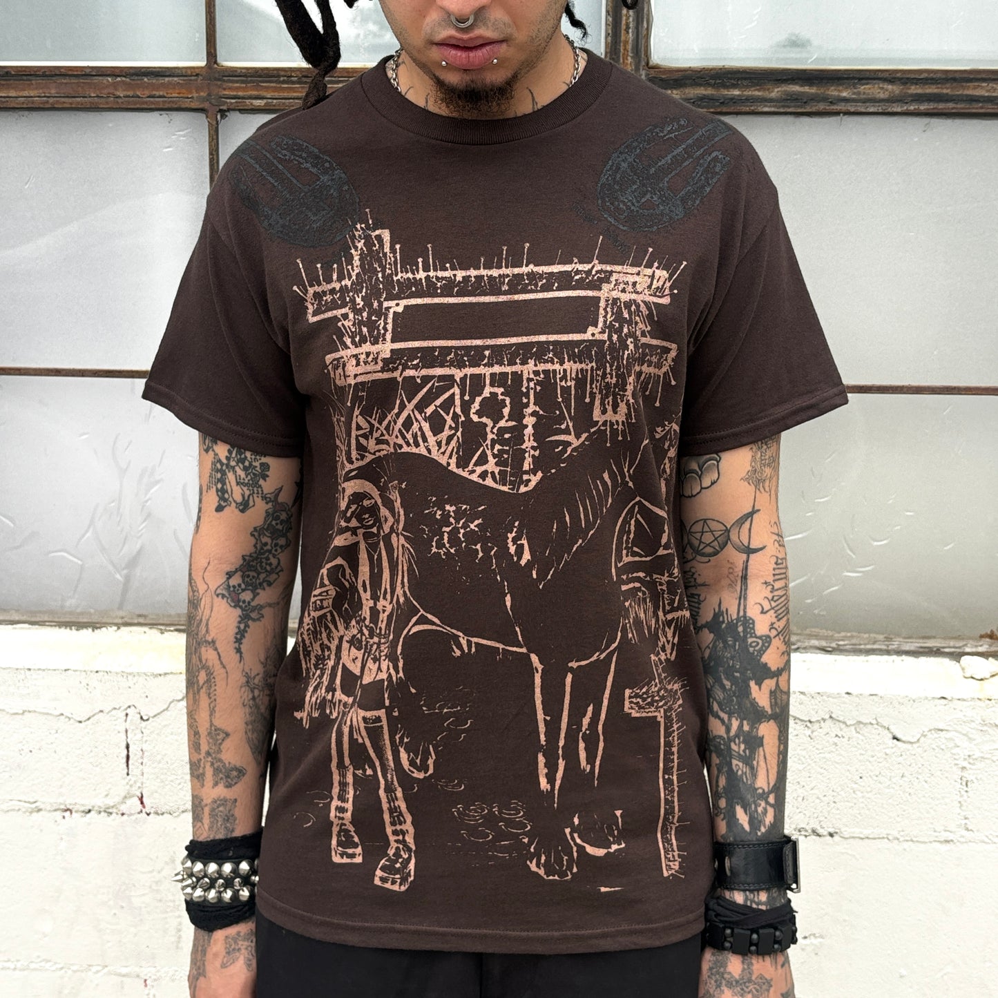 brown / copper lyrico tee