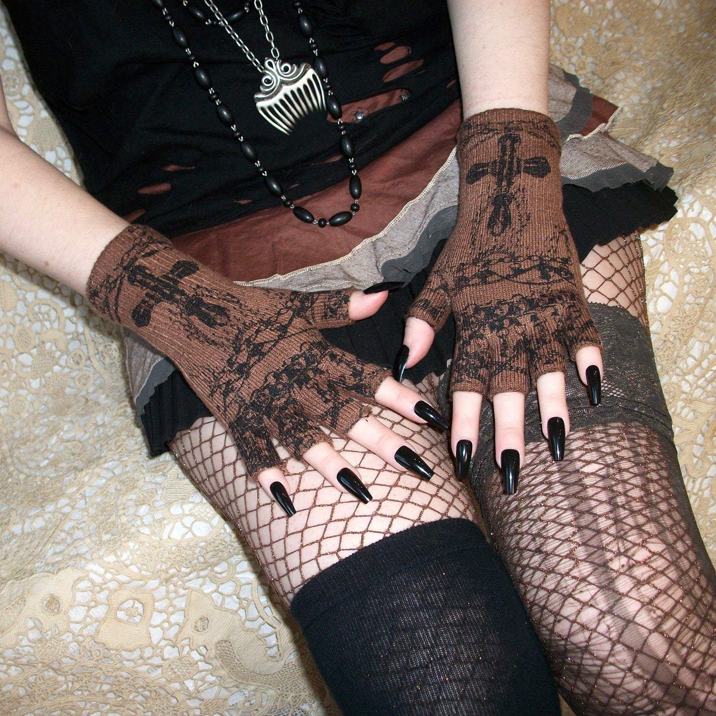 worshiped gloves - brown