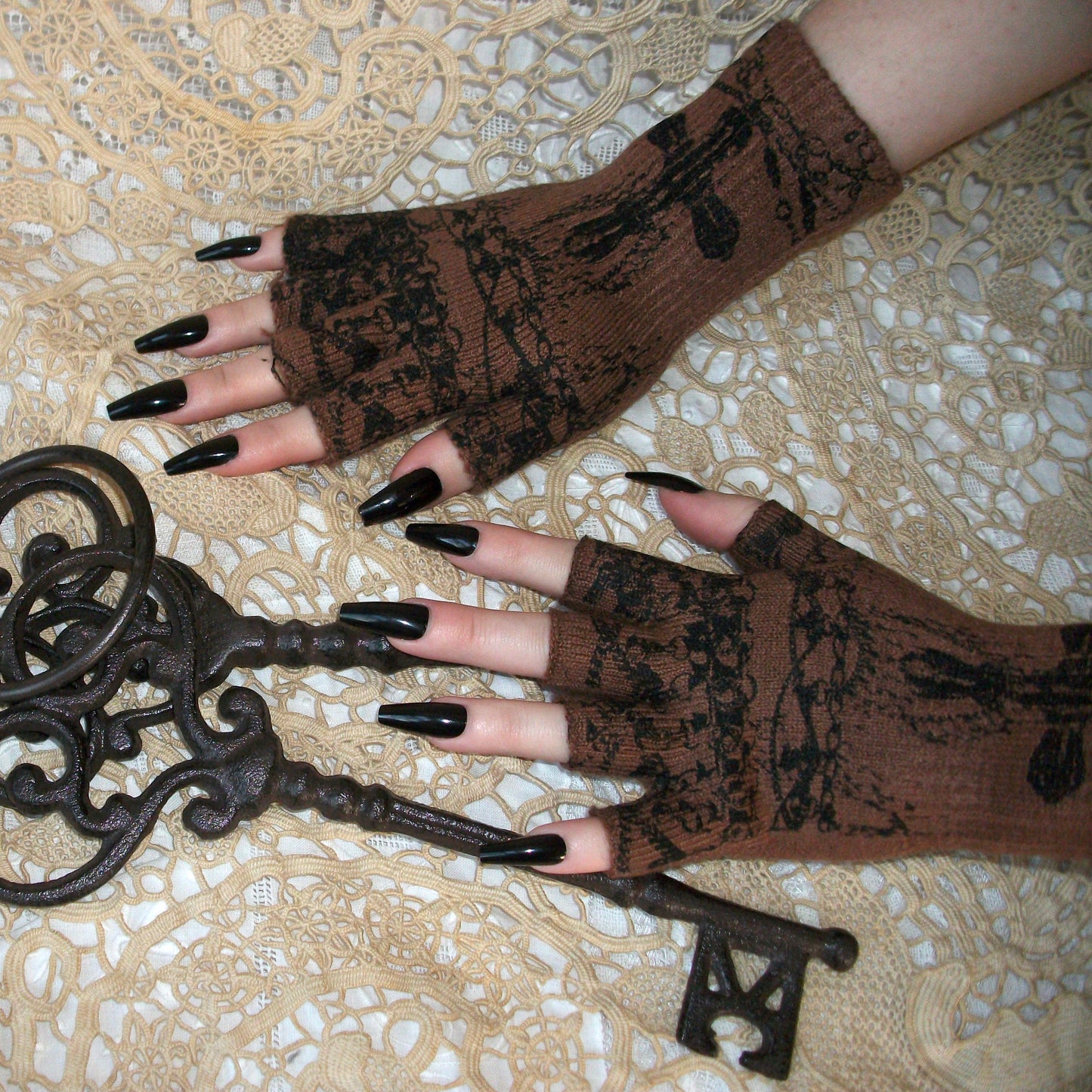 worshiped gloves - brown