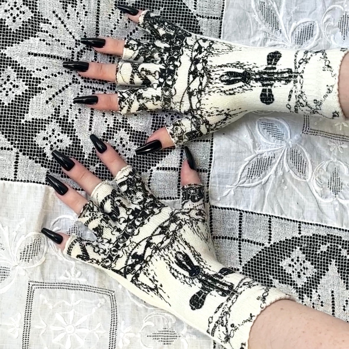 worshiped gloves - ivory