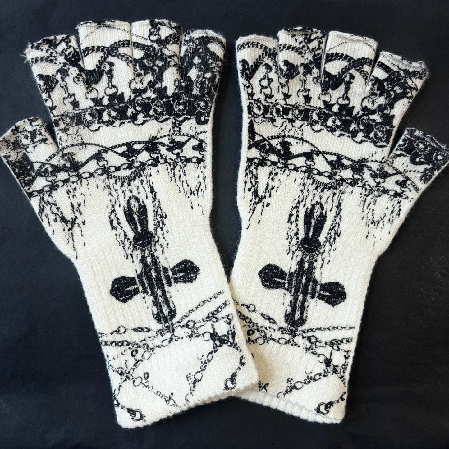 worshiped gloves - ivory